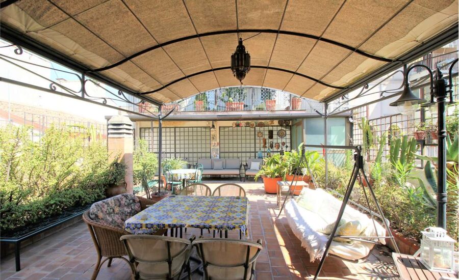 Via Zaccà casa singola con terrazzo