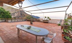 TAORMINA PANORAMICISSIMO APT 90MQ POSTI AUTO