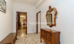 Tremestieri Via Monti Iblei appartamento 130 mq
