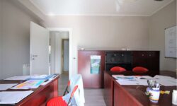 Gravina Di Catania ufficio 2 vani e mezzo