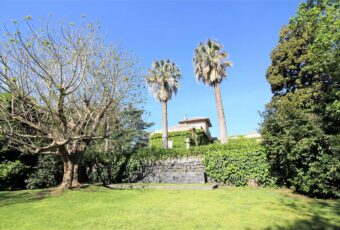 Depandance in villa 85mq. con parco e piscina