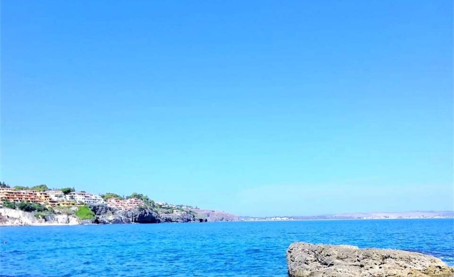 Costa Saracena villa a schiera arredata mq. 110