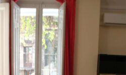 Corso Italia prestigioso bivani arredato
