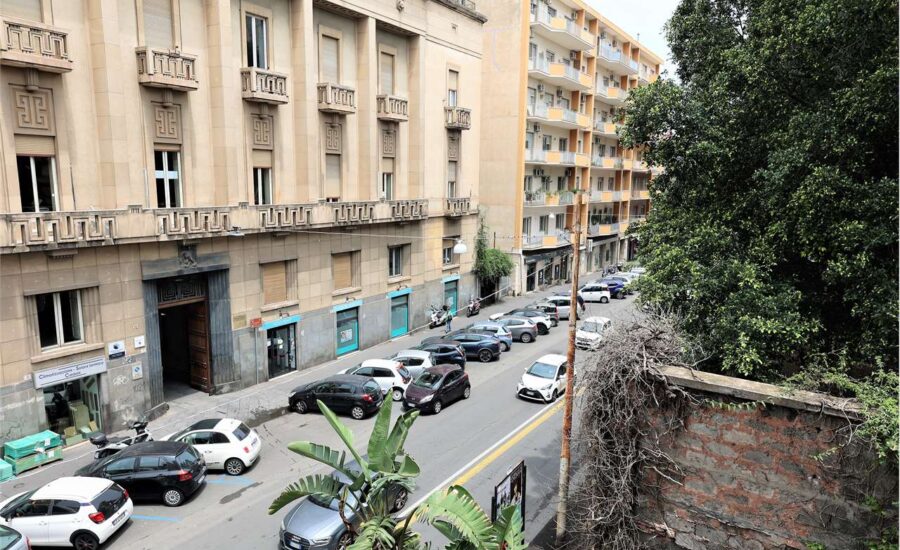 Catania via Gabriele D’annunzio 4V. con posto auto
