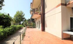 Aci Trezza Via Litteri 5 vani arredato