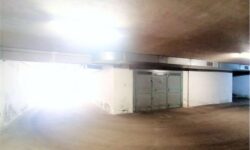 Via Fiume/De Caro box auto mq. 21