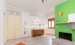 VIA GIUFFRIDA PROVINCE ARREDATO APT 65MQ RISTRUTT