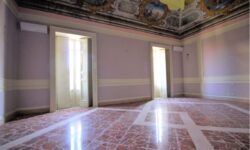 Trecastagni porzione di palazzo storico mq. 280