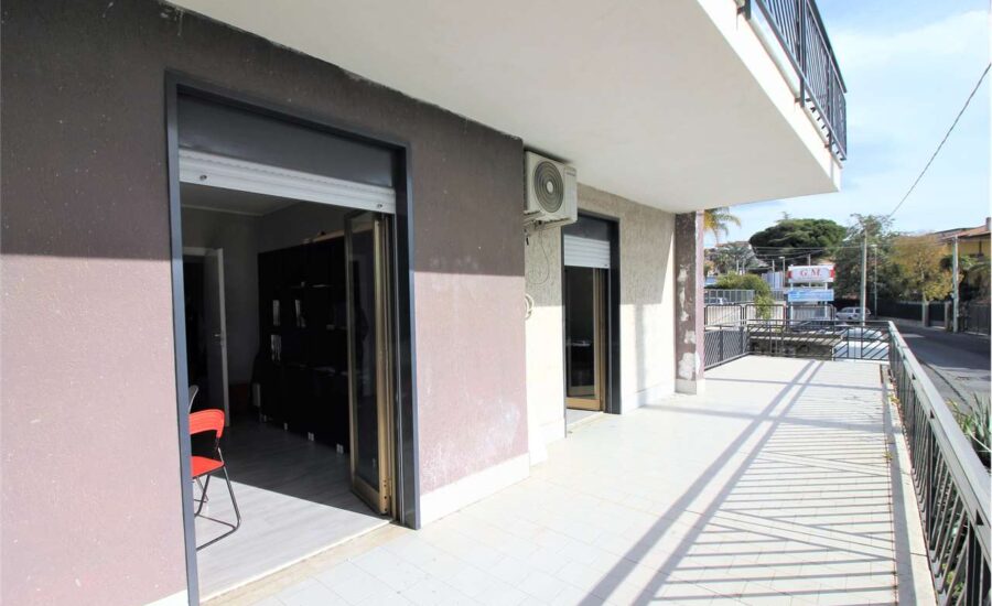 Gravina Di Catania ufficio 2 vani e mezzo