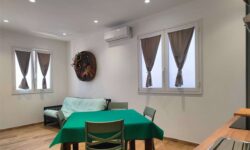 Catania, Via Messina, Arredato, 65 mq