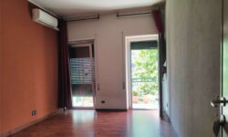 Catania, Corso Italia, NON arredato, 80 mq
