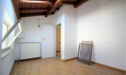 Via Peschiera 4 vani mq. 110 ristrutturato