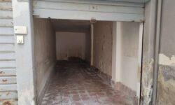 Catania Orto botanico,BoxAuto doppio 21mq via Ibla