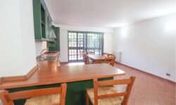 Appartamento su due livelli Vampolieri con terrazz