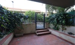 Appartamento su due livelli Vampolieri con terrazz