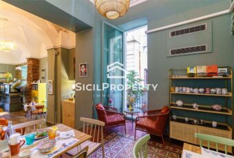 Bottega Via Umberto locata 24.000 euro annui