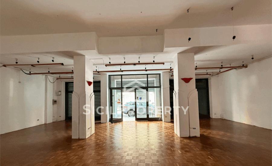 Catania Bottega 3 Luci 125 mq