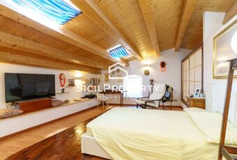 Militello Val di Catania Appartamento 140 mq Palazzo Liggieri