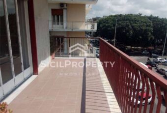 Via Renato Imbriani, NON arredato mq 120