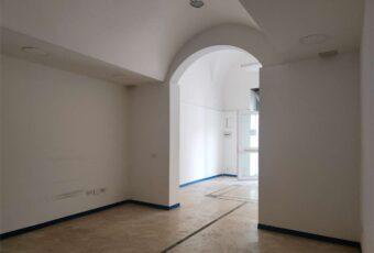 Locale commerciale Cat. C/1 mq. 65