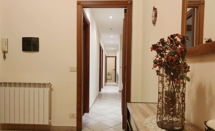 Via Canfora trivani 100 mq arredato