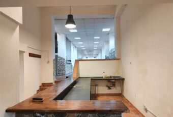 Catania, via  S. Alfio, locale commerciale, 310 mq